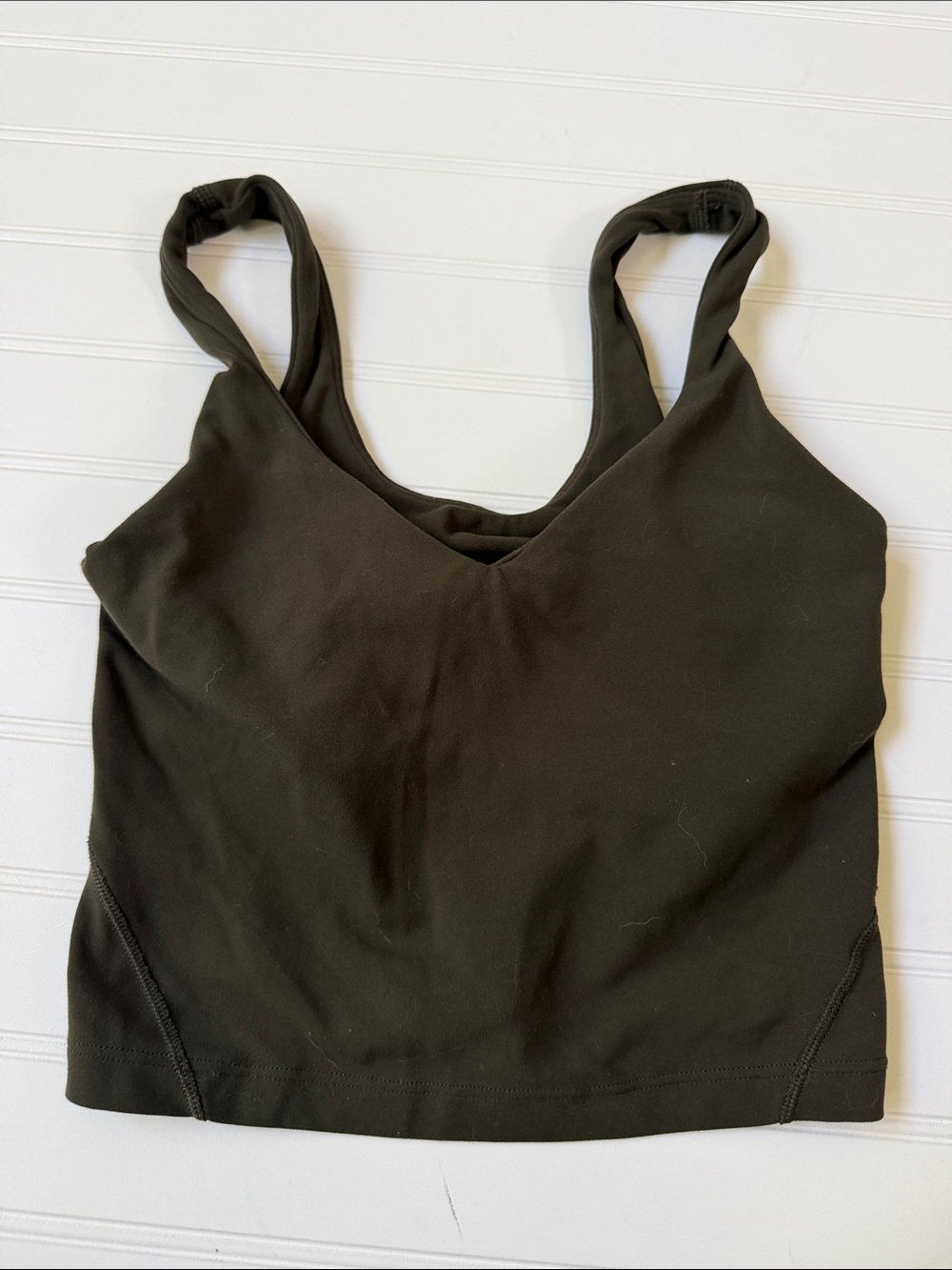 (263)lululemon athletica Olive Green V-Neck Tank Top
